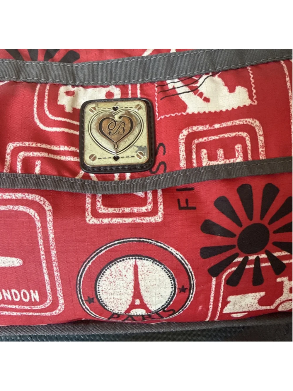 Brighton Live Love London Detour Crossbody Bag Red Nylon - Picture 2 of 7